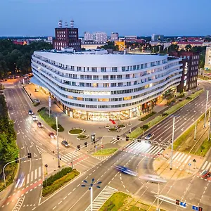 Отель Doubletree By Hilton