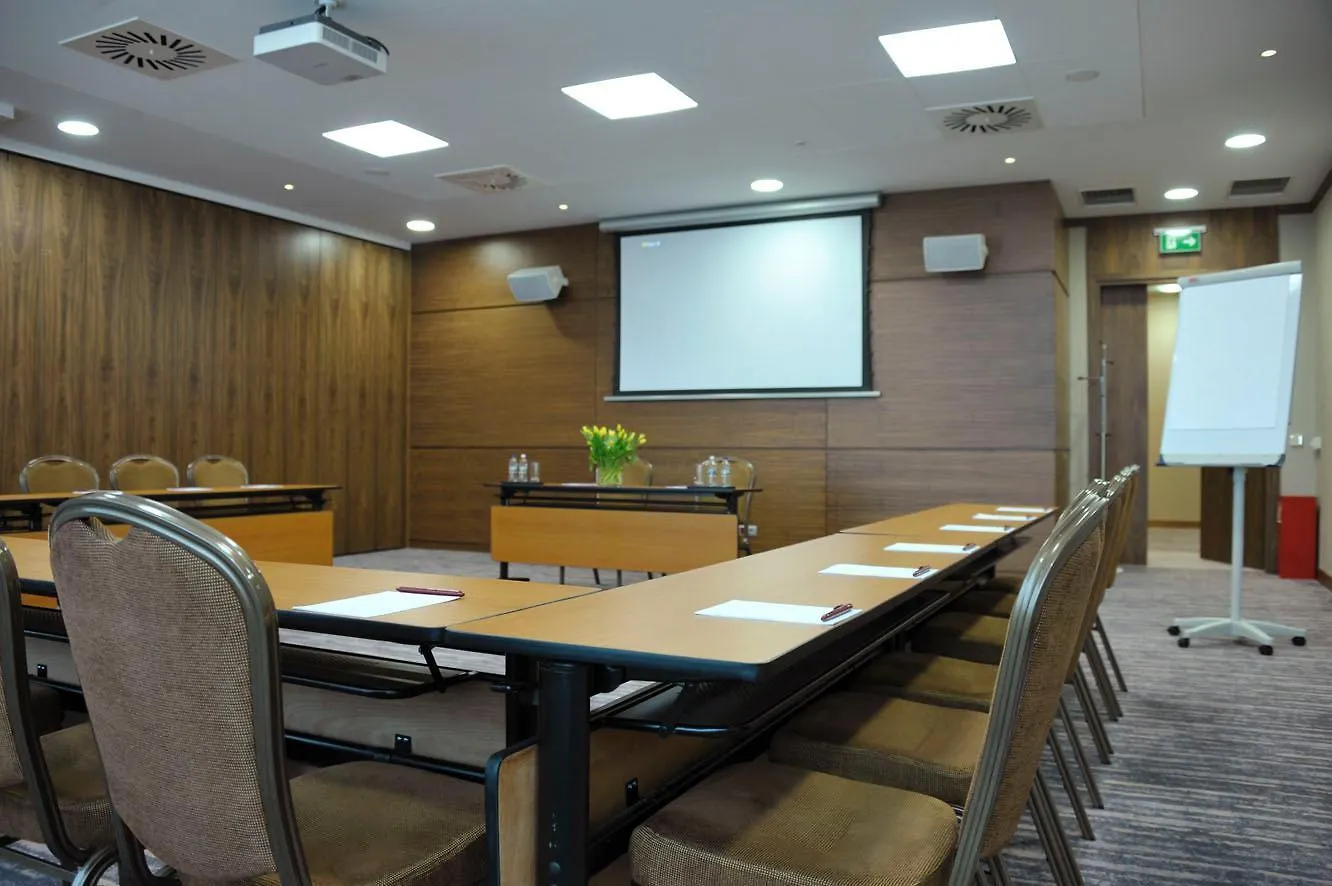 Haston City Hotel Wroclaw 4*,